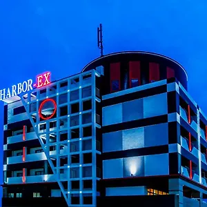 ハーバー イーエックス（大人専用） , 福岡市 日本